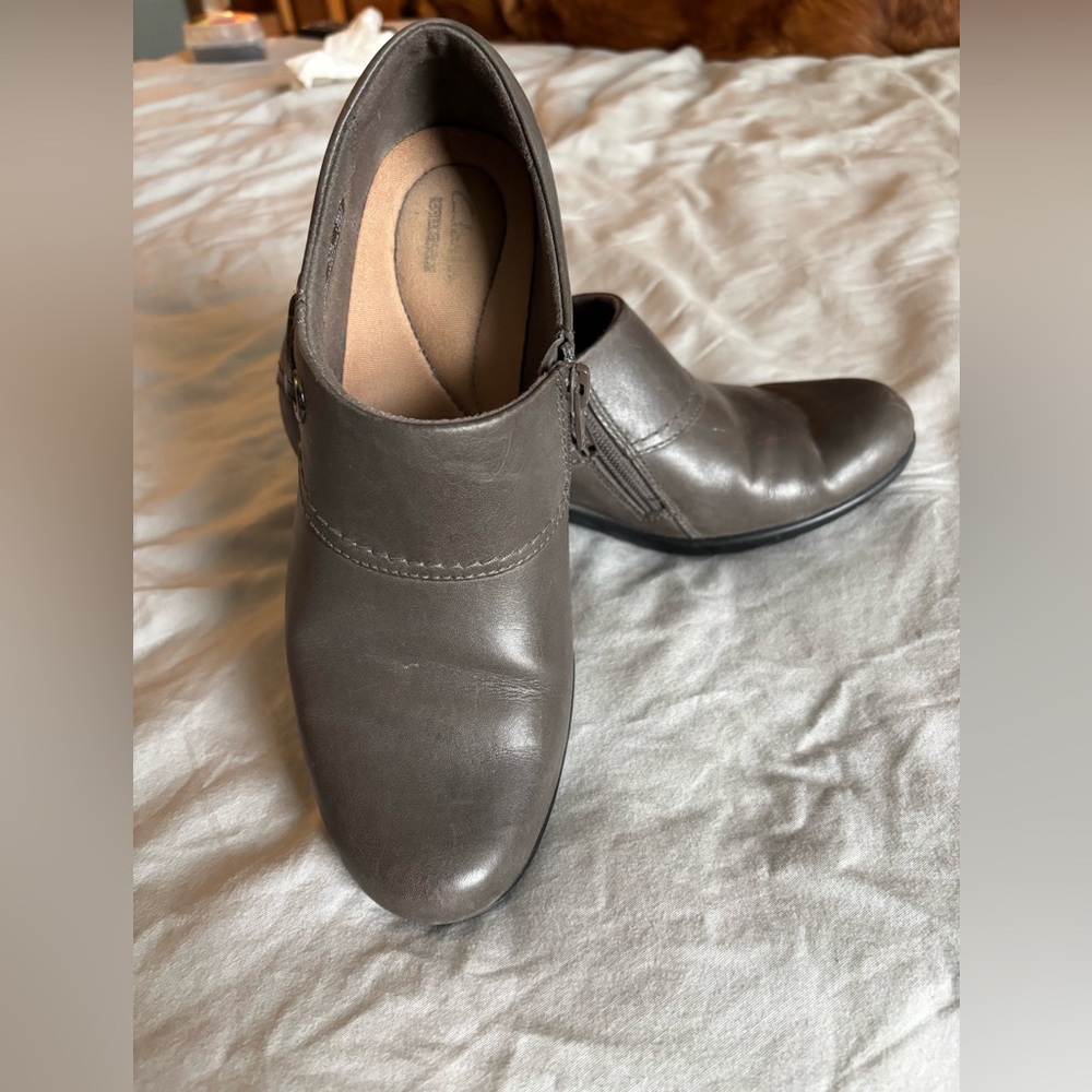 Clarks Gray Leather